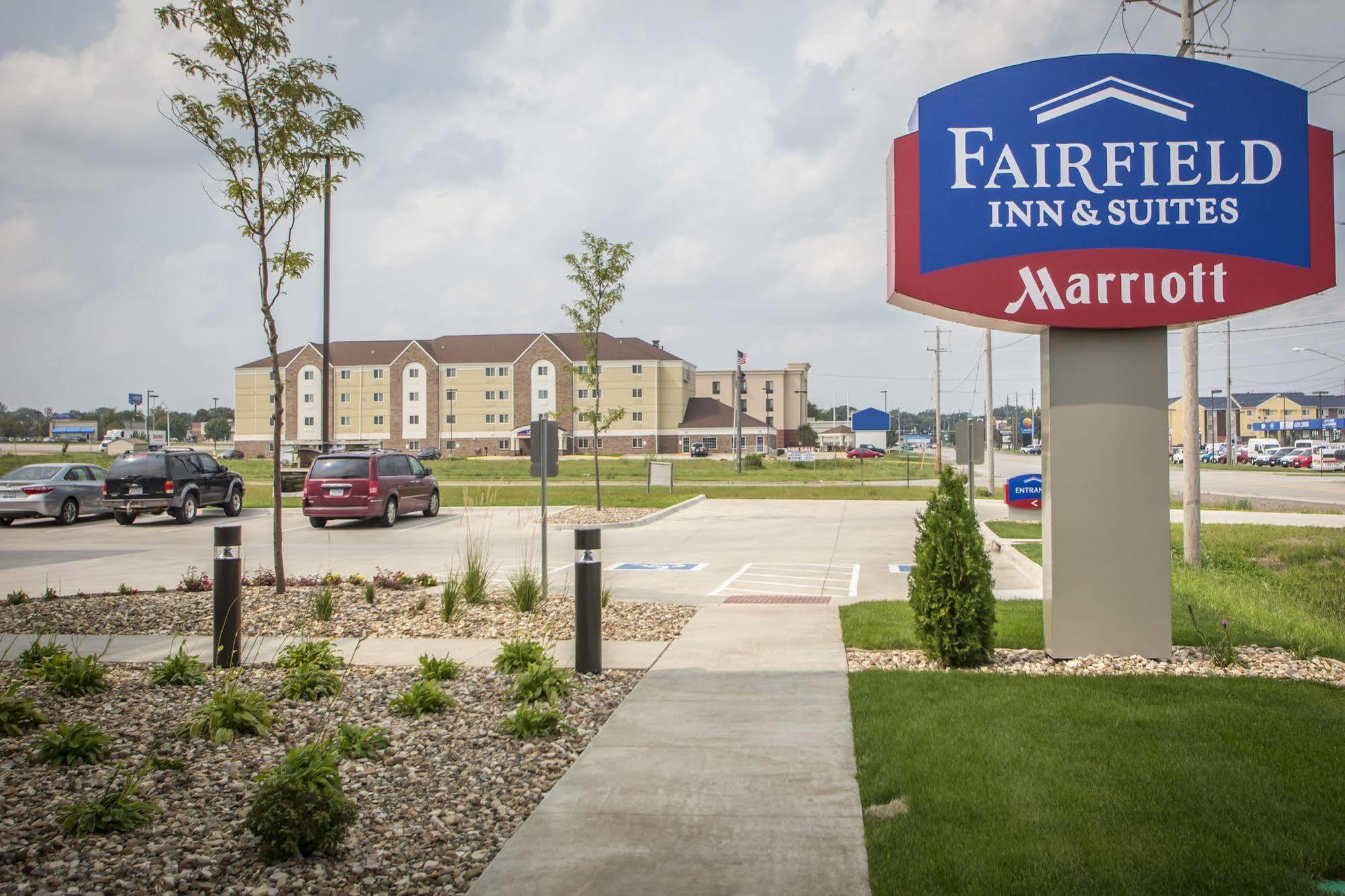 Fairfield Inn & Suites By Marriott Waterloo Cedar Falls Exterior foto